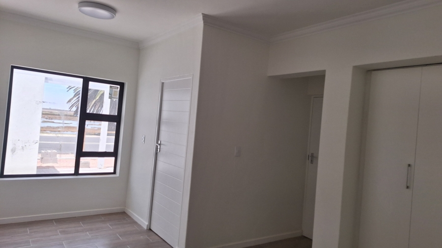 2 Bedroom Property for Sale in Velddrif Western Cape